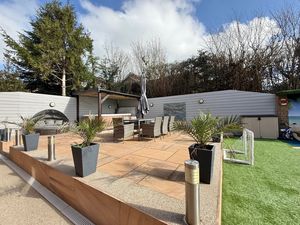 Photo 34- click for photo gallery